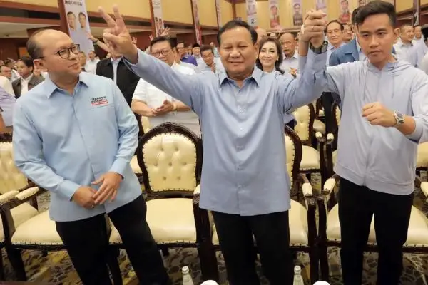Putusan DKPP ke KPU,...