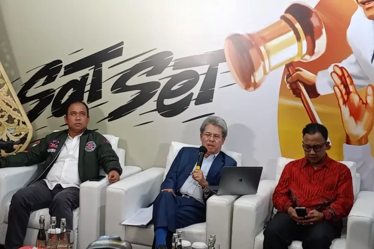 Deputi Hukum TPN Ganjar-Mahfud...