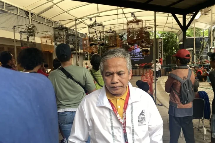 Relawan Gelar Lomba...