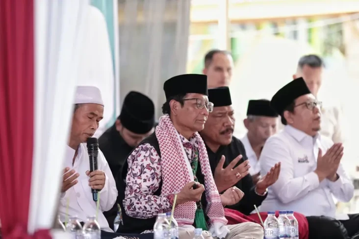 Pimpinan Ponpes Darussalam:...