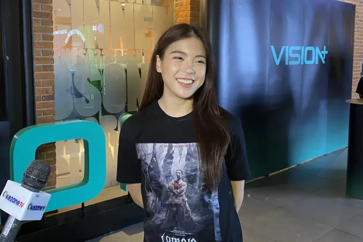 Rilis Lampir, Clarissa...