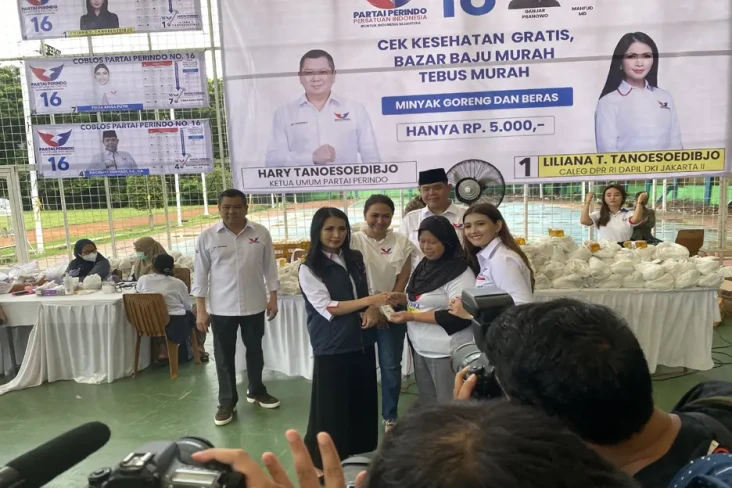 Di Hadapan Warga Kebayoran...
