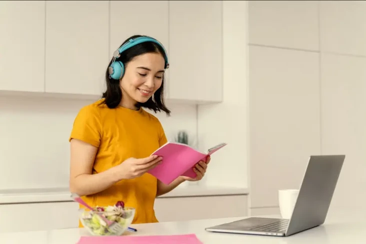 5 Website AI yang Mempermudah...