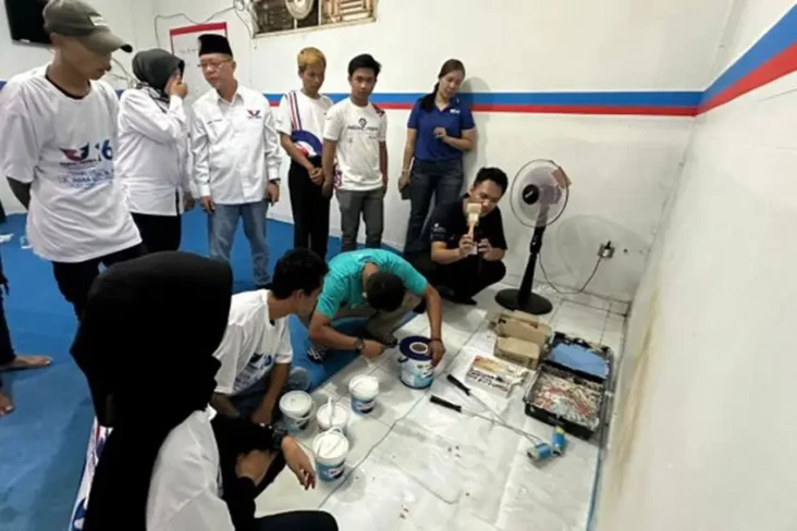Pelatihan Dasar Mengecat...