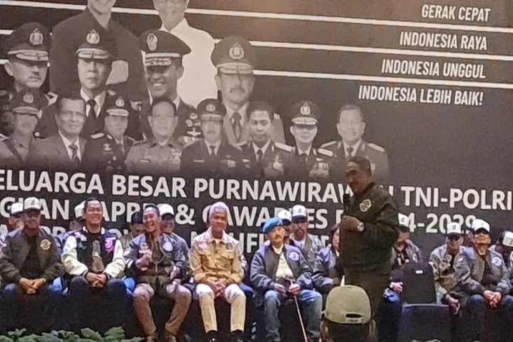 2 Mantan Kapolri Pimpin...