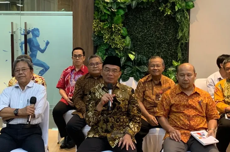 Tepis Isu Mundur dari...