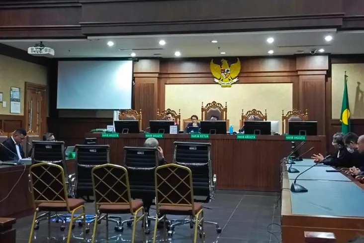 Advokat Stefanus Roy...