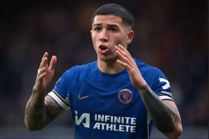 Agen Bantah Rumor Enzo...