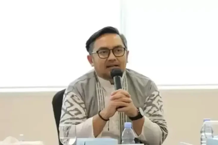 Pengamat Politik Anggap...
