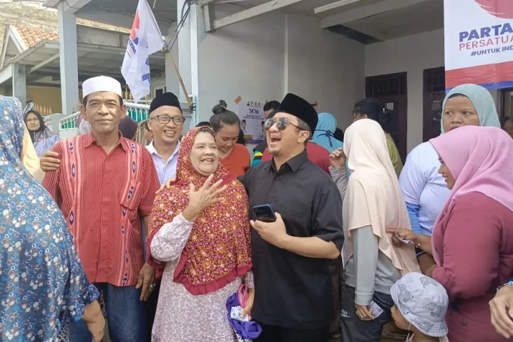 Hadiri Bazar Murah di...