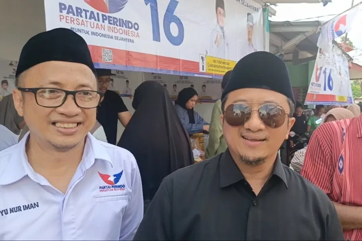 Yusuf Mansur Senang...