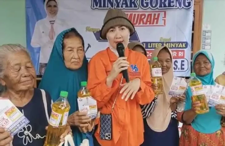 Venna Melinda Gelar...