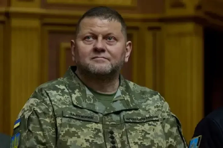 Zelensky Resmi Pecat...
