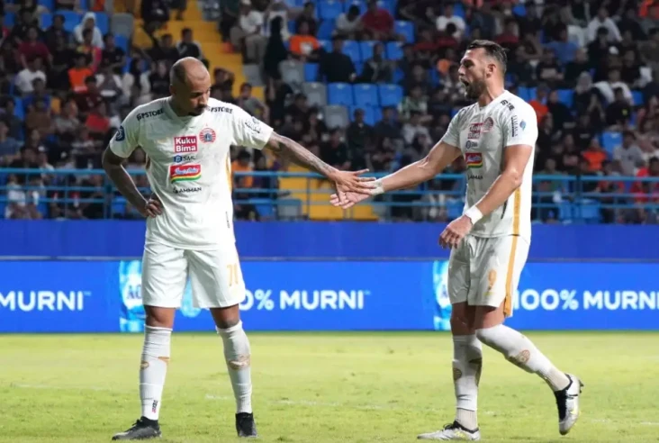 Persija Diminta Lebih...