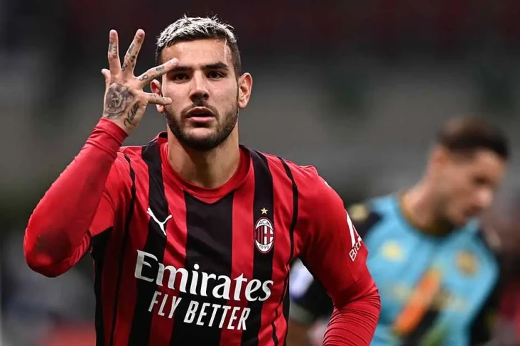 Theo Hernandez Tak Masalah...