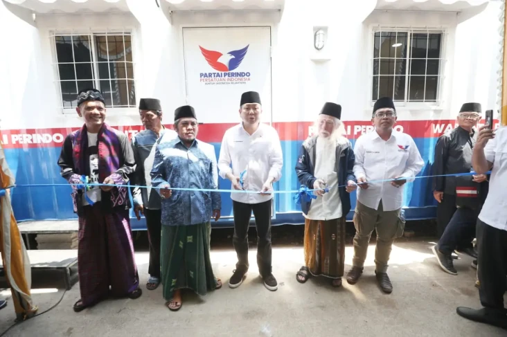 Puskestren Jadi Model...