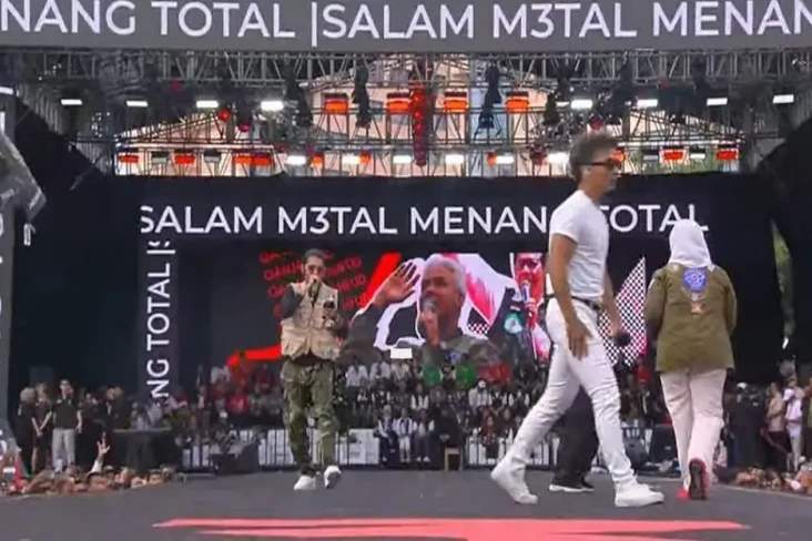 Sambut Ganjar-Mahfud,...