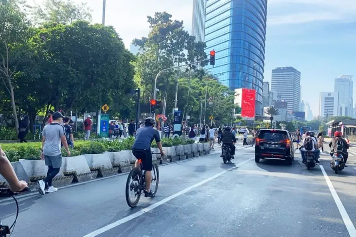 Kawasan Bundaran HI,...