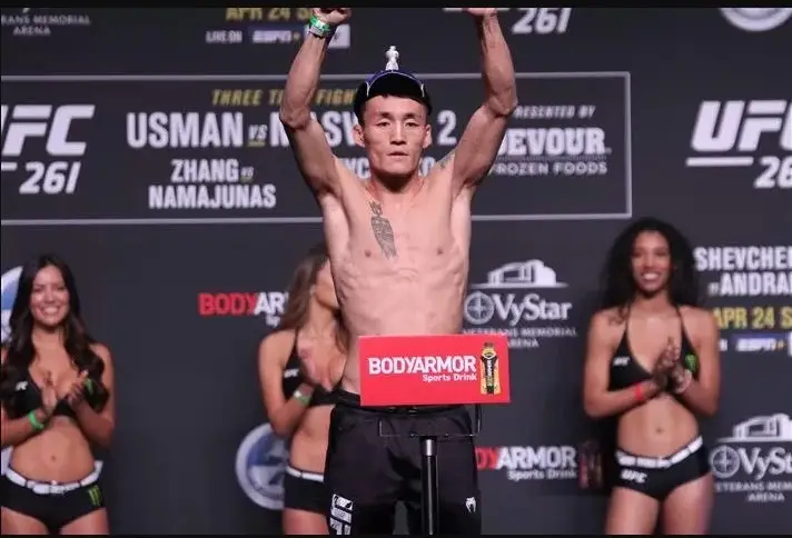 Ngilu! Petarung MMA...