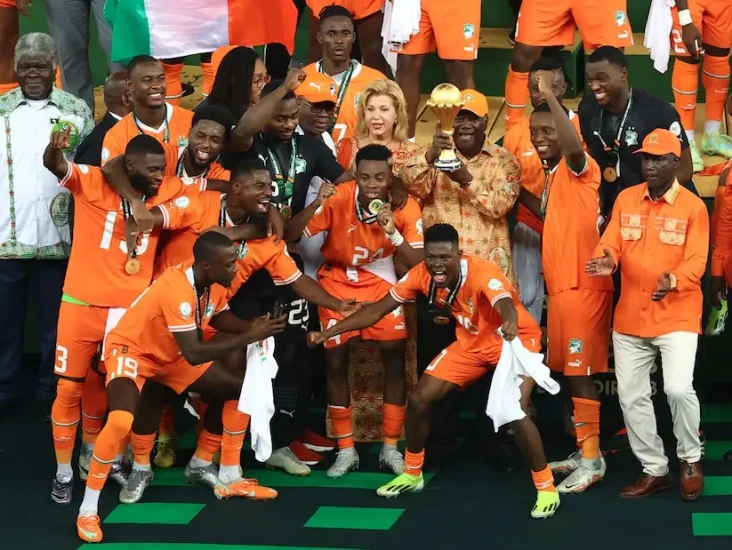 Daftar Lengkap Juara...