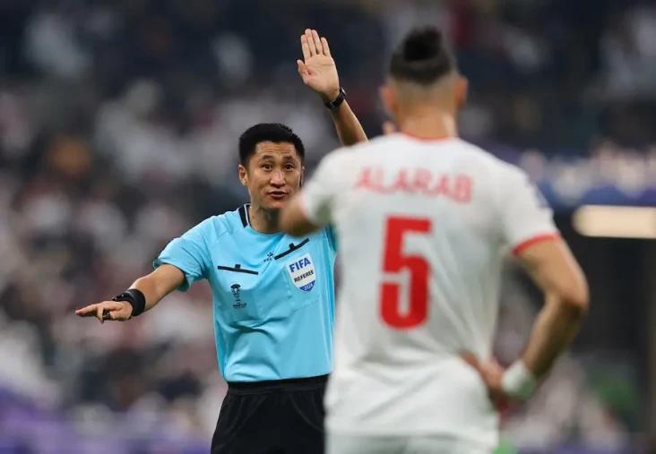 Profil Ma Ning, Wasit...
