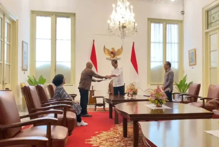 Sambangi Istana, Ketua...