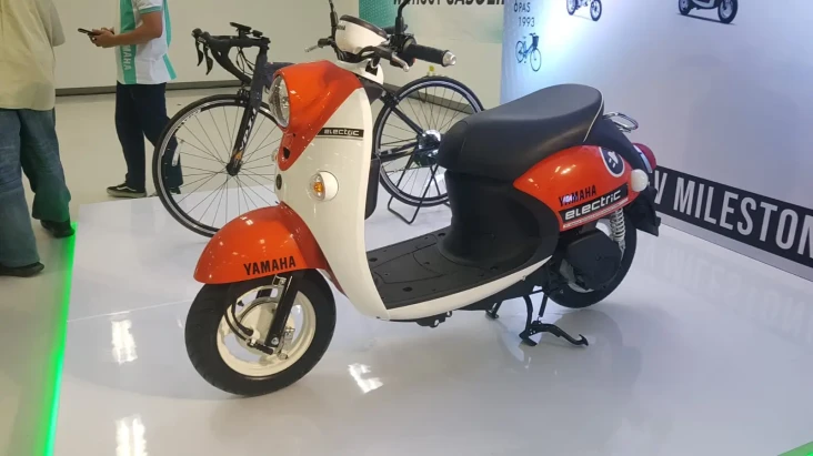 Goyang Pasar Motor Listrik...