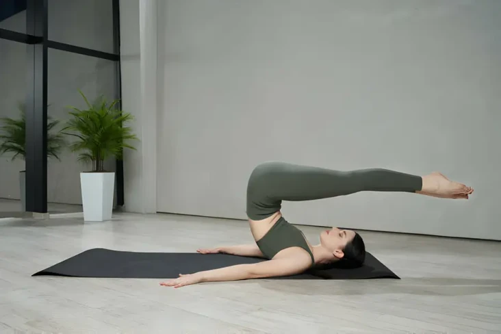 5 Gerakan Yoga untuk...