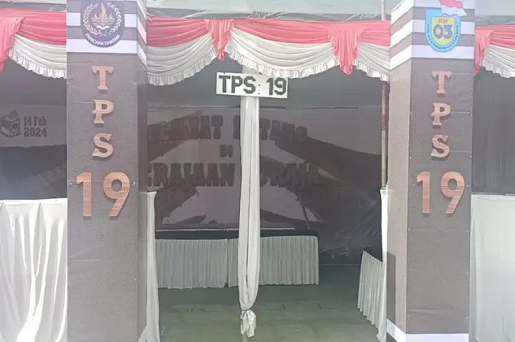 TPS Unik di Depok Sediakan...