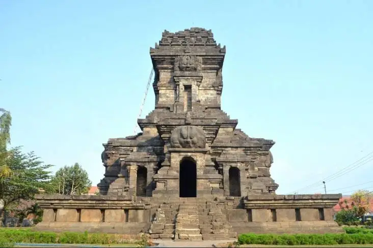 Kisah Kesombongan Kertanagara...