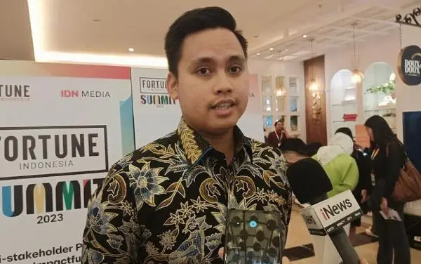 Cara Bupati Dico Tampung...