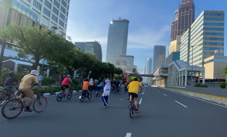Prakiraan Cuaca: Jakarta...