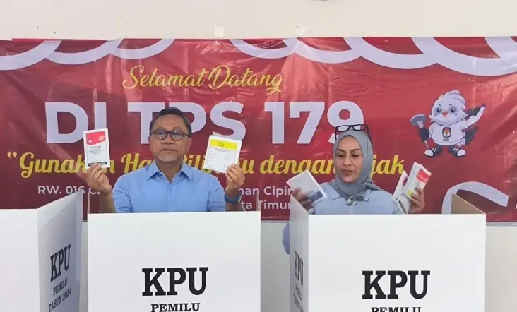 Didampingi Kerabat,...
