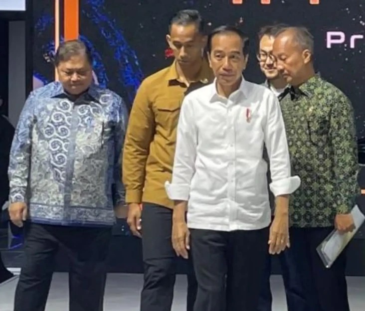 Sehari setelah Pencoblosan,...