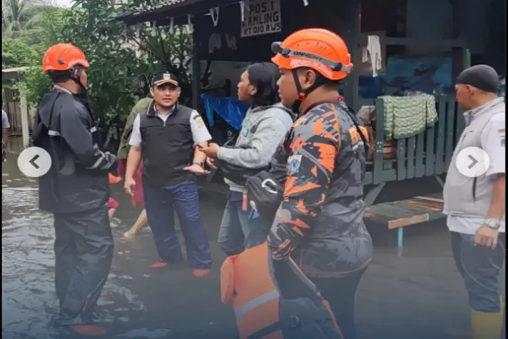 BPBD DKI: 2 RT dan 17...