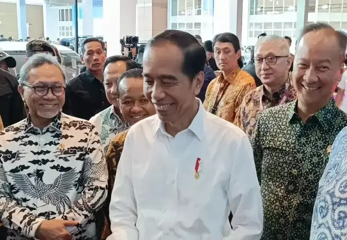 Jokowi Sangkal Pembagian...