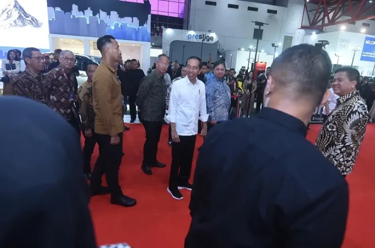 Pertamina Tampilkan...