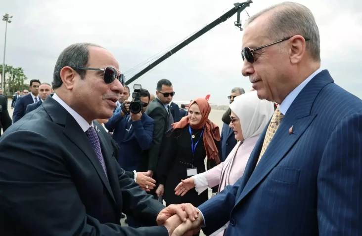 Erdogan Kunjungi Mesir,...