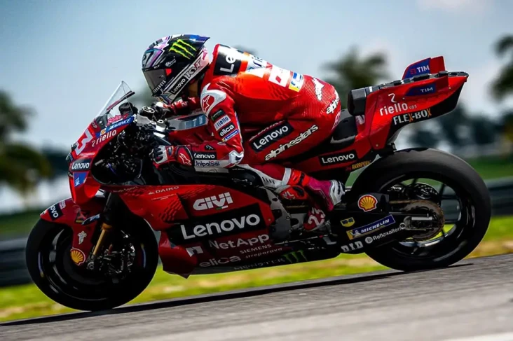 Bos Aprilia Keceplosan...
