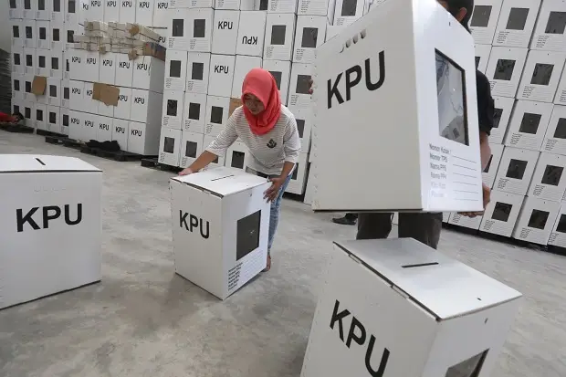 2 Petugas PPS Desa Sukamaju...