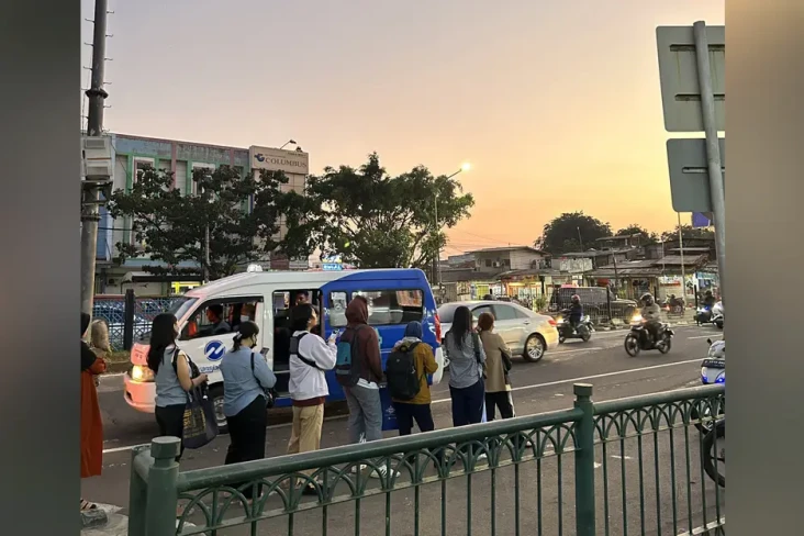 Viral! Budaya Antre...