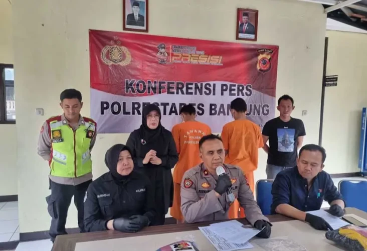 2 Pelaku Jambret di...