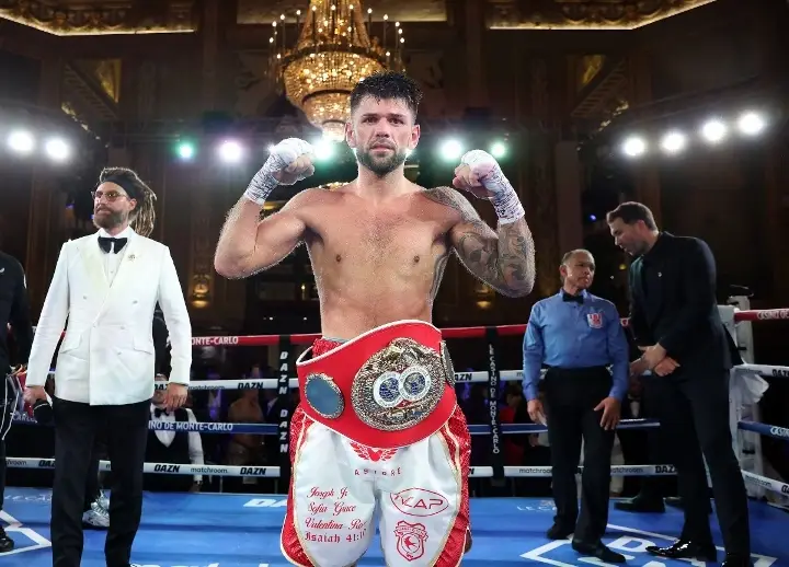 Joe Cordina Lepas Sabuk...