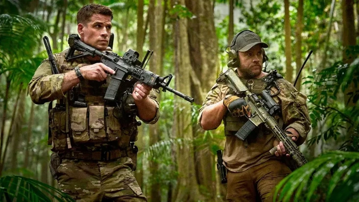 Review Film Land of...