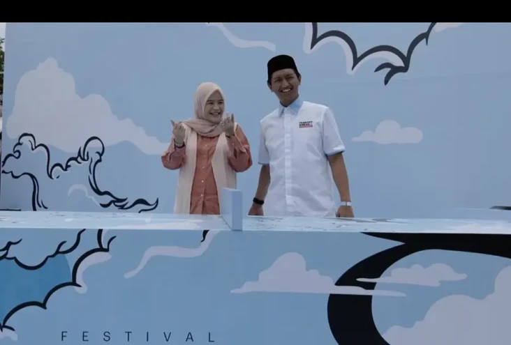 Siti Zahra, Istri Komandan...