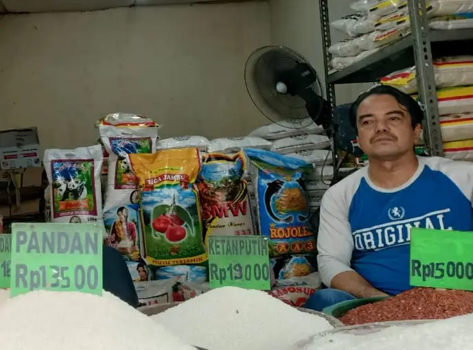 Harga Beras Melonjak...
