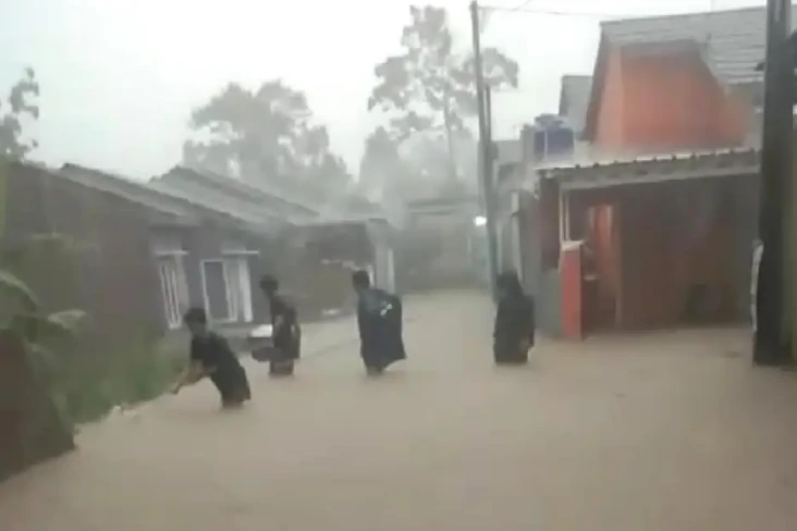 Sejumlah Kawasan di...