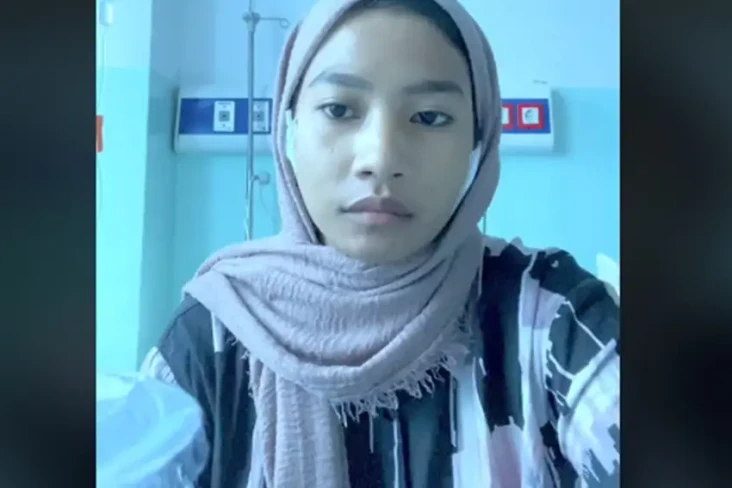 Perempuan Ini Harus...