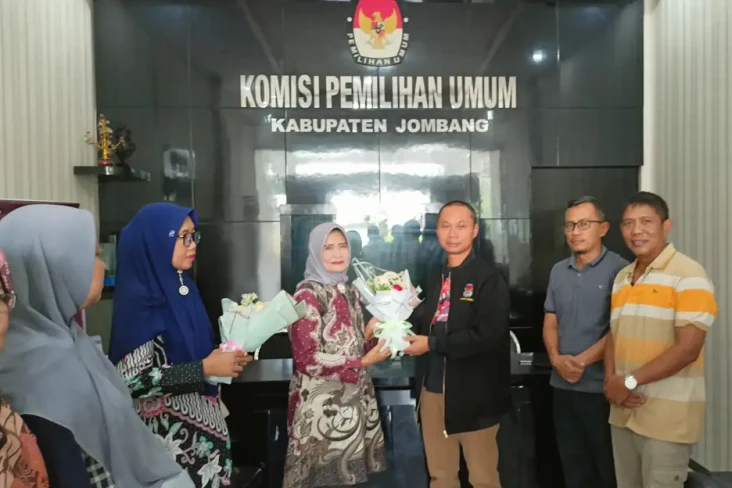 Emak-emak di Jombang...