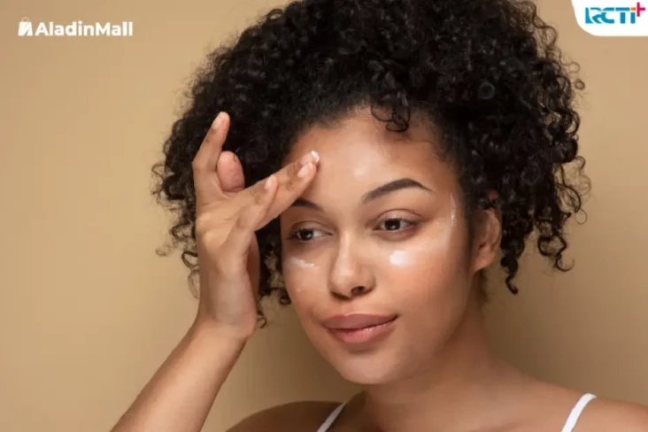 3 Item Skincare untuk...